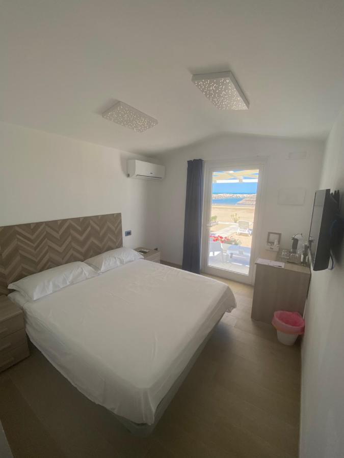 Marina Bay Luxury Rooms Peschici Buitenkant foto